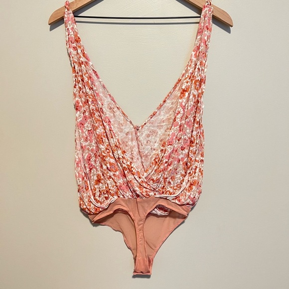 NWT Free People Siren Song Floral Bodysuit Size Small - Picture 12 of 13